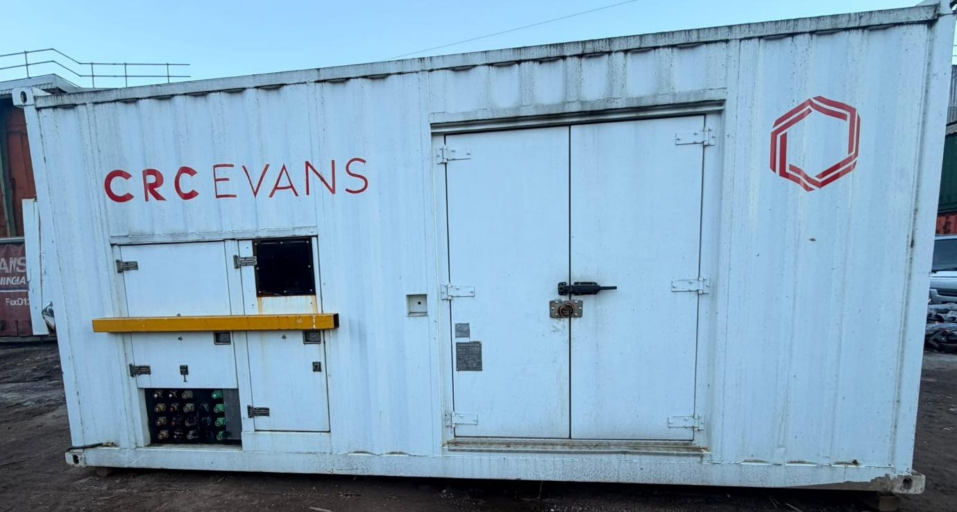 CPG C900 D5 Cummins Generator - 820 kVA Prime / 900 kVA Standby, 2014, ISO 20ft Acoustic Container